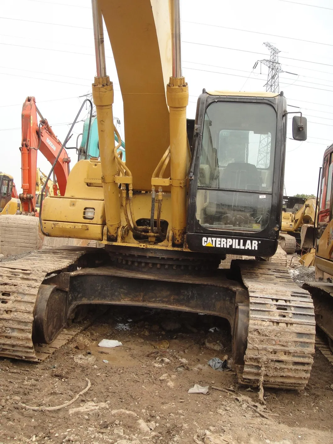 Used Caterpillar 330c Excavator Hydraulic Crawler Japan Original Used Cat Excavators for Sale