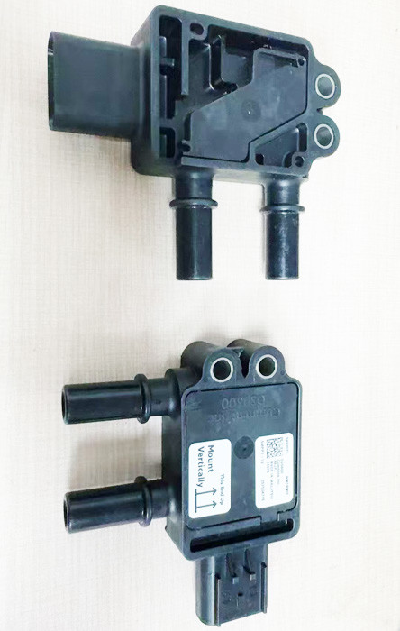 Pressure Sensor 6520-81-1010 For PC200-10 PC350-10 Engines 6D107 6D125