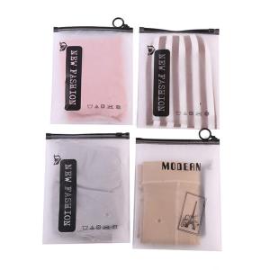 China Custom Matte / Frosted PE Clothing Zipper Bags Biodegradable for T Shirt Swimwear factory