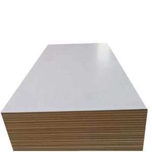 China Elegant White Melamine Mdf Sheets Wooden Furniture Board 1220*2440mm factory