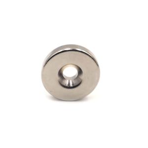 China Strong Ndfeb N35 Permanent Ring Neodymium Magnet Nickel Coating factory