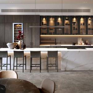 China Modern Solid Wood Veneer Complete Whole House Furniture Wood Kitchen Cabinet Set factory