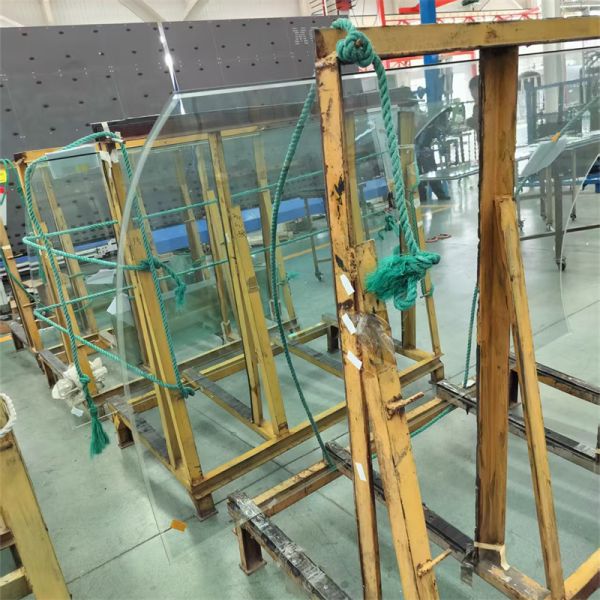 2mm - 19mm Clear Float Glass Solid Float Glass Cut To Size For Construction Interior And Exterior Decoration