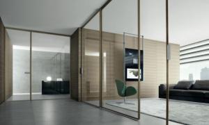 China Meeting Room Clear Glass Partition Walls With Laminated Glass Panel ISO 12543 factory