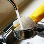 Silver Brush Cloth Sponge Cleaning Gloves , Sponge Gloves For Dishes