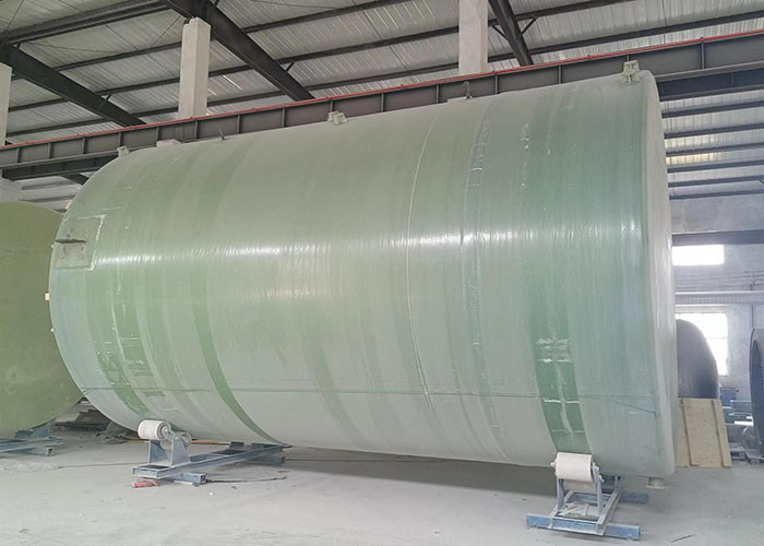 1800mm*3440mm Customized Color FRP Horizontal Tank Smooth Surface Water Filter