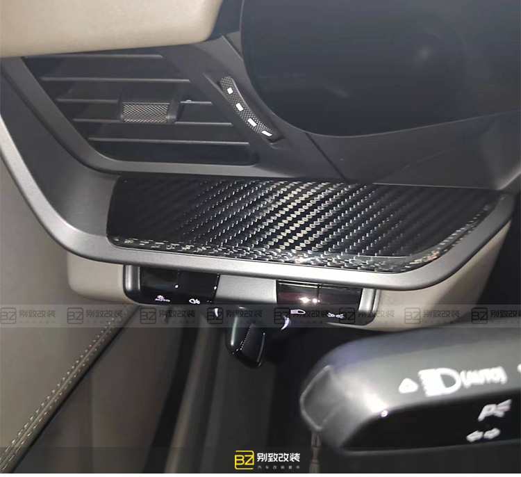 Auto Parts for Porsche 911 992 Carbon Fiber Interior 911 992 Carbon Fiber Center Panel Door Plank Interior