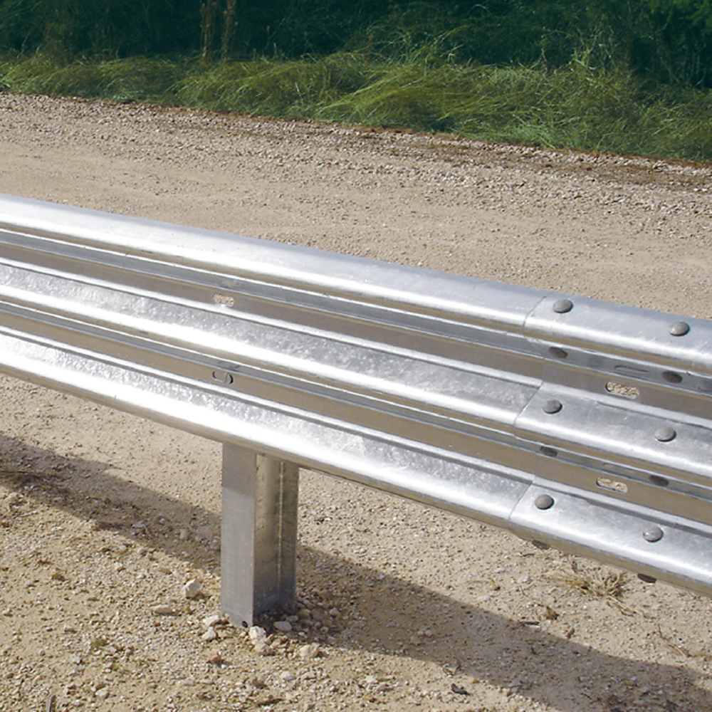 Highway Guardrail With Post And Spacer Made of Q345 Strip Steels for Singapore Market