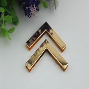China Accept OEM light gold 40 mm right-angle metal corner protector for wooden box decorative factory