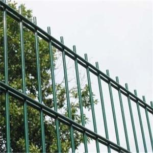China 868 656 545 Double Wire Welded Mesh Fencing 75x150mm 50x200mm factory