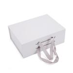 CMYK Printing Collapsible Paperboard Magnetic Gift Box With Silk Ribbon