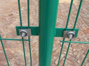 China Pre-burying welded wire mesh fence,Welded wire mesh Garden fence,PVC Coated garden fence factory