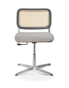China 0.092CBM Rattan Task Modern Executive Desk Chair 70cm BIFMA factory