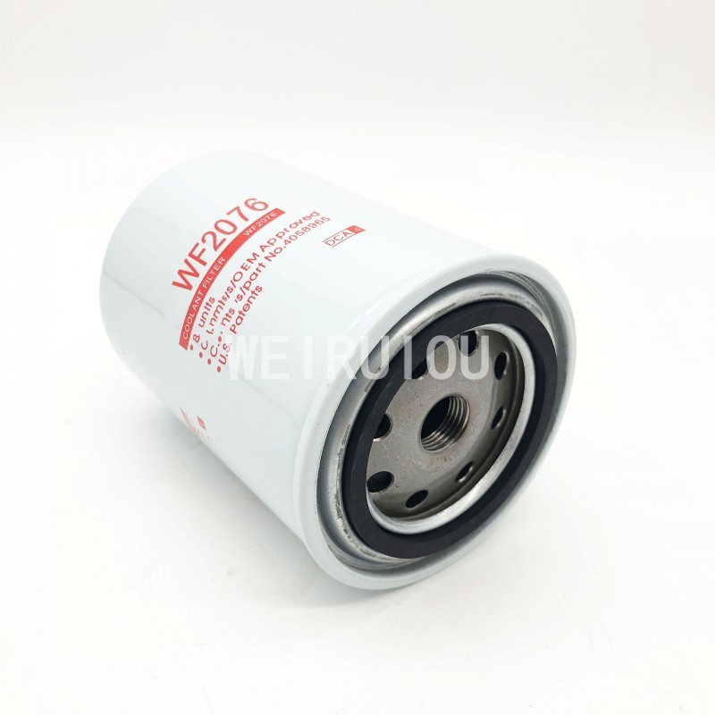 ISO9001 2kg Excavator Spin On Coolant Filter 4058965 WF2076