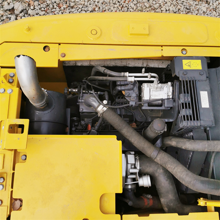 Japan Original Komatsu PC110 11 Ton Used Excavator with Original Hydraulic Cylinder