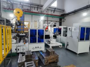 China Automatic Production Gold Ingots Gold Bar Casting Machine With Robot factory