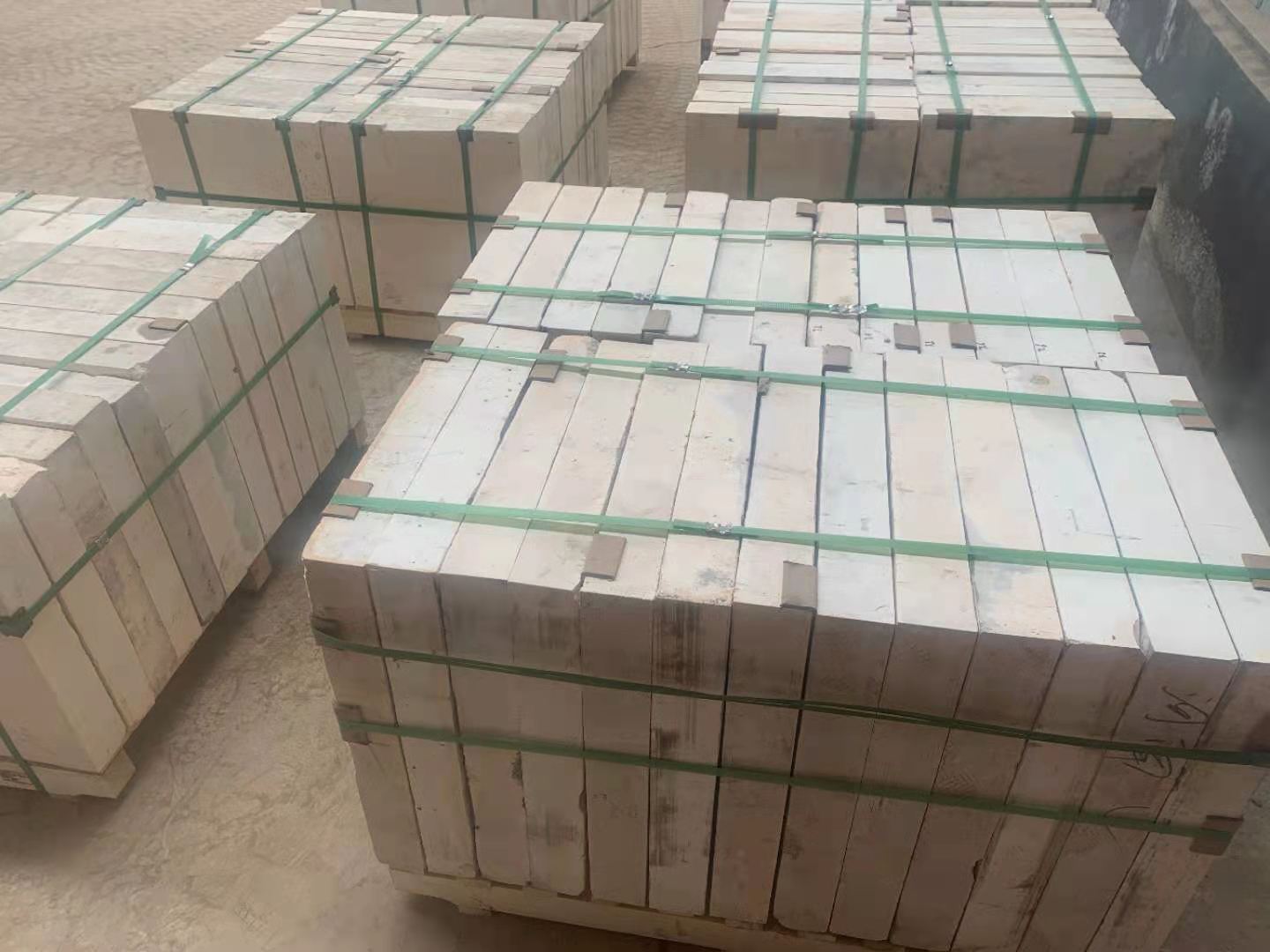 Second Hand Fused Electrocast Zircon Corundum Brick Used Bottom Plate for Glass Furnace