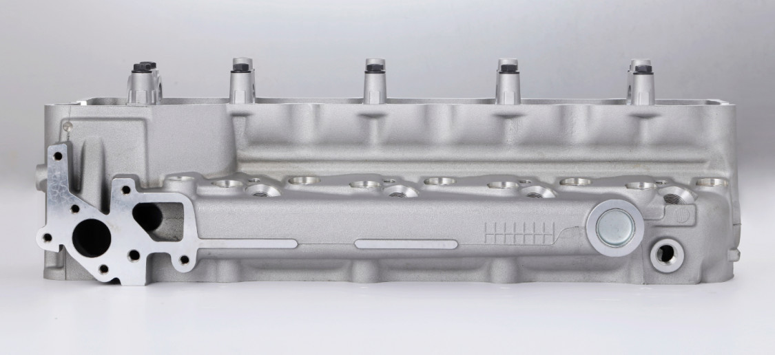 4m40t Cylinder Head For Mitsubishi Me202620 Me193804 Amc No. 908514