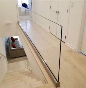 China Customized Frameless Glass Balustrade 8mm, 10mm, 12mm Aluminium U Channel System factory