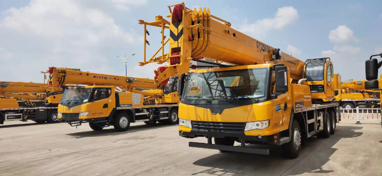 2023 New Mobile Hydraulic Crane 25 Ton 30 Ton 50 Ton QY25K5D 30 Ton For Sale