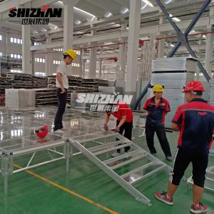 China Aluminium Alloy 6082-T6 Glass Stage For Wedding Event 200x200mm factory