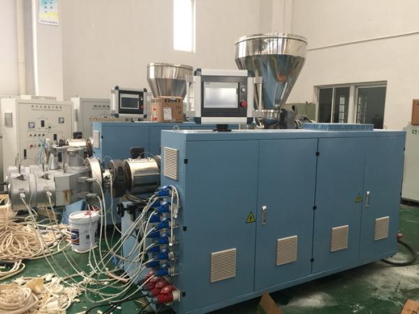 PVC Electrical Conduit Pipe Production Line , PVC Pipe Extrusion Machine 0 - 40℃
