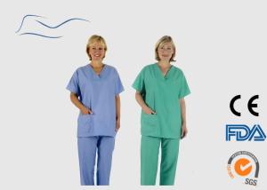 China Medical Disposable Scrub Suits PP Plastic Material Liquid Proof 40G factory
