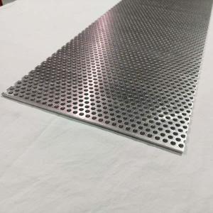 China Decorative 304 Stainless Steel Perforated Sheet Customized Size High Weatherability factory