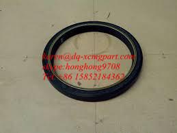 China XCMG wheel loader parts crankshaft Seal rear Euro 3 WD615 XCMG VG1047010050 factory