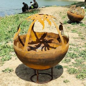 China Manual Ignition Corten Steel Propane Fire Pit Eye Catching Garden Centerpiece factory