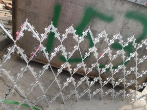 China high-quality razor wire mesh factory
