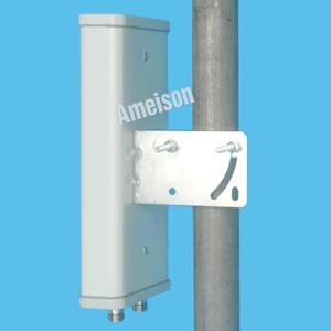 China 5725-5850MHz 15dBi Directional Panel Antenna wireless antenna outdoor WLAN antenna factory