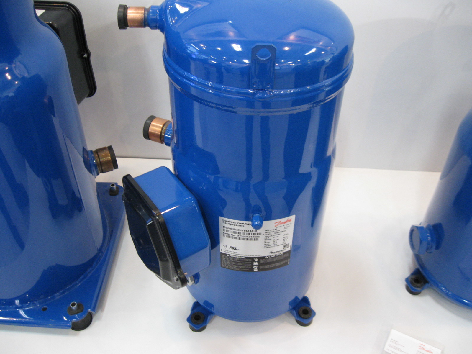 5 HP Maneurop commercial scroll MLZ 038T4LC9 for AC Cold storage with R22/R404a/R507C
