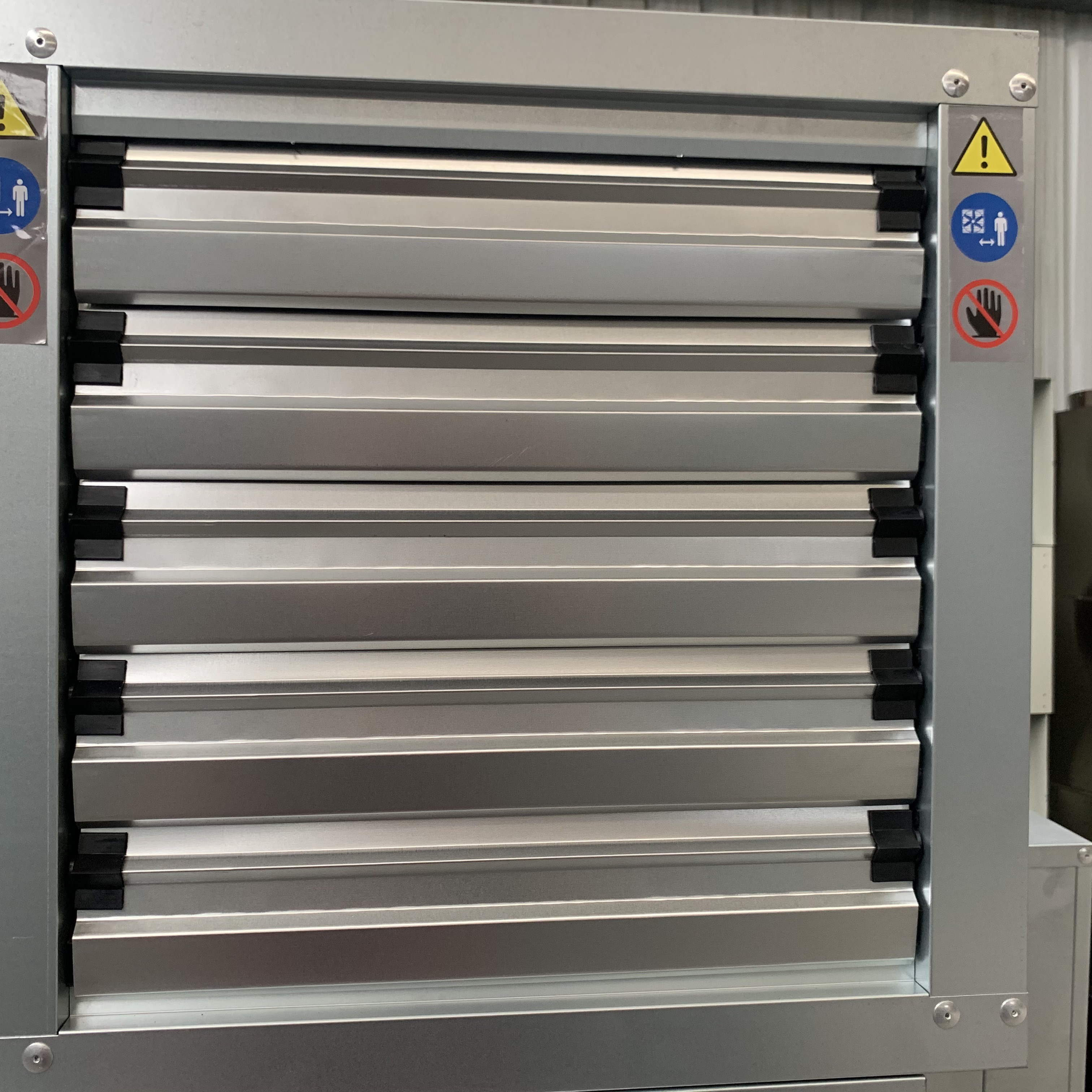 2025 Hot Sale Big air Volume Cooling Fan Ventilation Wall Hammer Fan for Poultry Farm Greenhouse for Sale with Shutter