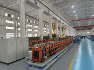 China 5.5KW C And Z Purlin Machine Heavy Duty 50Hz 60Hz C Channel Forming Machine factory