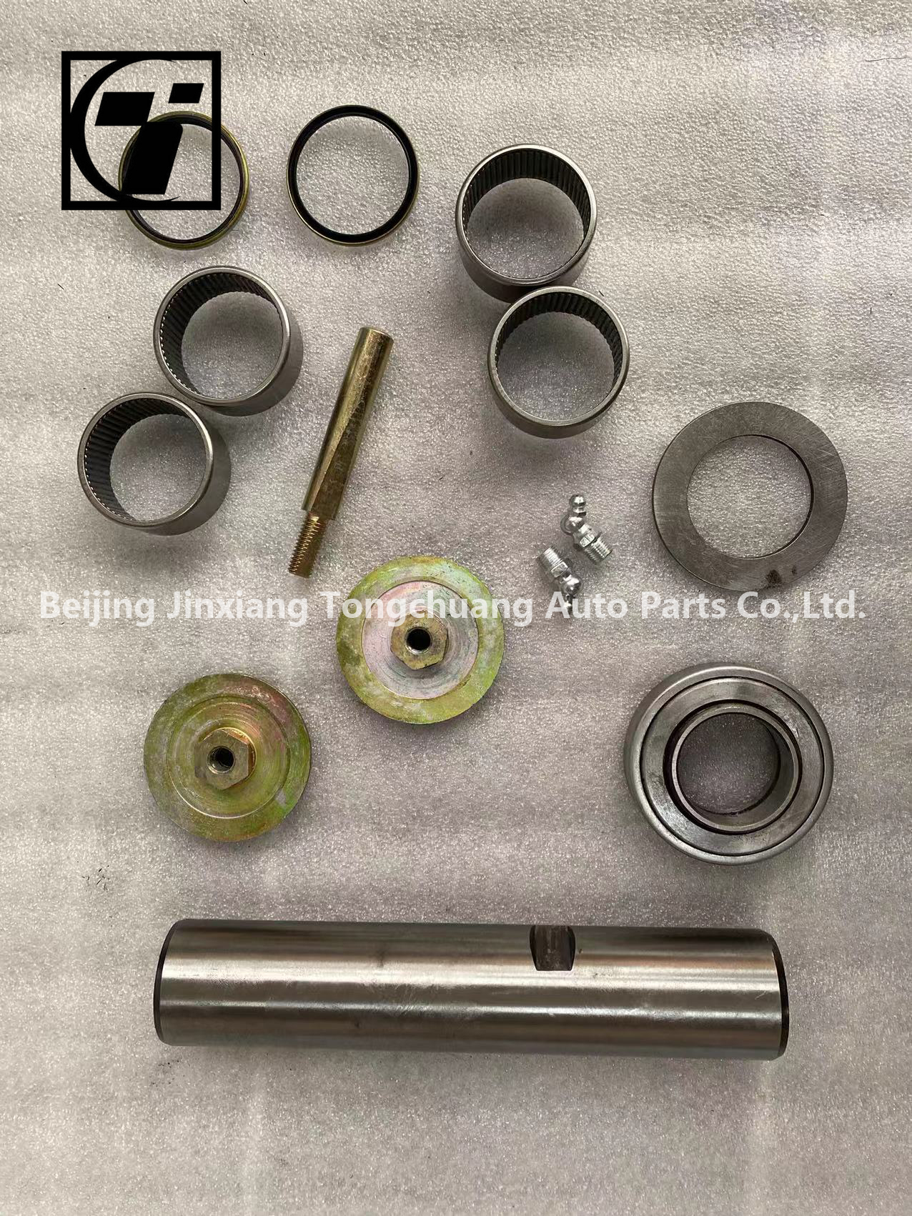 Picture Shows Steering Knuckle Repair Kit Assembly 3001021-TR5001 for Truck Spare Parts