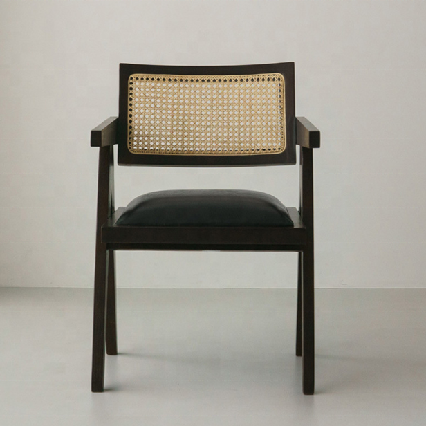 Specific Dining Chair Design Home Furniture Rattan Chair with Mail Packing and Upholstered Solid Wood