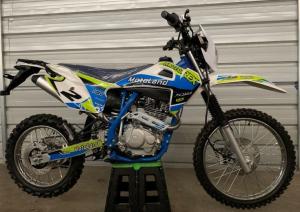 China Hus150 Street Legal Enduro Motorcycle CG Engine With Mechanical Speedometer factory