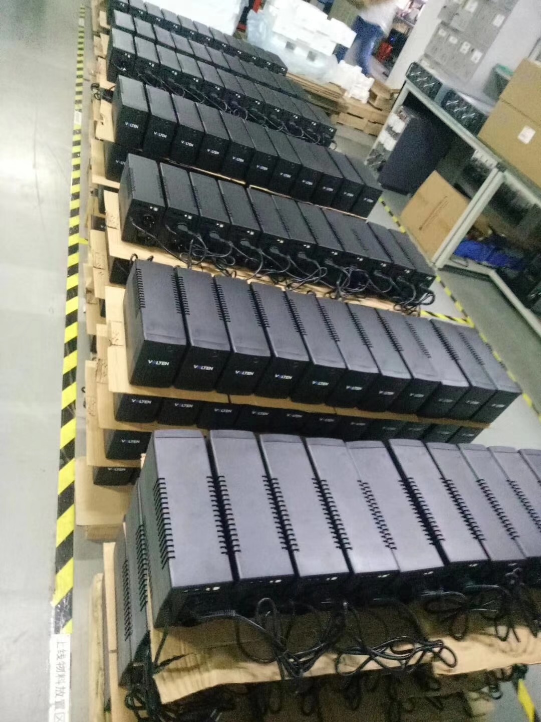 Single phase home offline ups 400va to 2000va for computer or small device