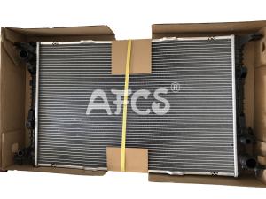 China 4H0121251C Car Radiator For AUDI A8 D4 4H2 4H8 4HC 4HL 2010-2018 factory