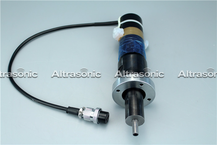 20Khz Constant Ultrasonic Welding Machine Black Transducer With Customized Flange