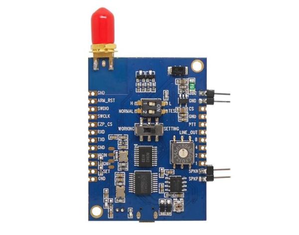 UHF 400-480mhz Digital Mobile Radio VHF 134-174MHz 2W 8Km Audio Transceiver