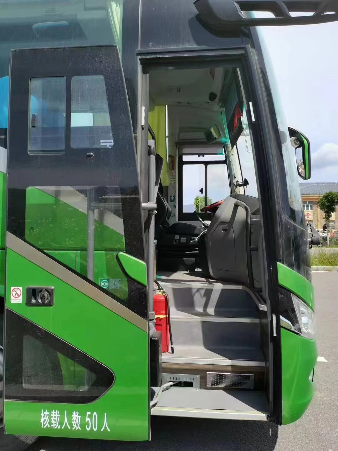 Explore the Best Deals on Used 50 Seat Second-Hand Buses in Henan Zhengzhou Affordable