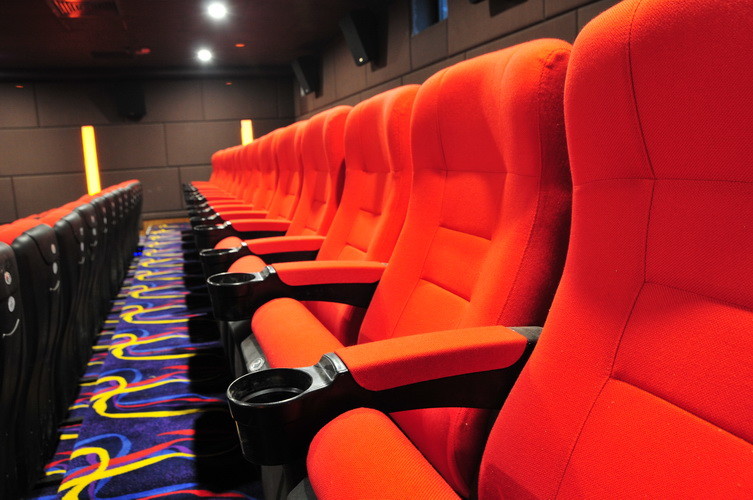 Fire Retardant Quiet Folding Theater Seats Chairs Iron Leg With PU Foam