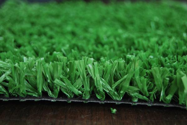 5mm Indoor or Outdoor Green Artificial Grass Landscaping for Residential and