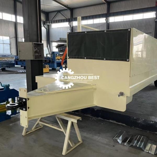Accurate Cutting Long 0.8mm Arch Roof Roll Forming Machine Voltage 380v 50hz 3