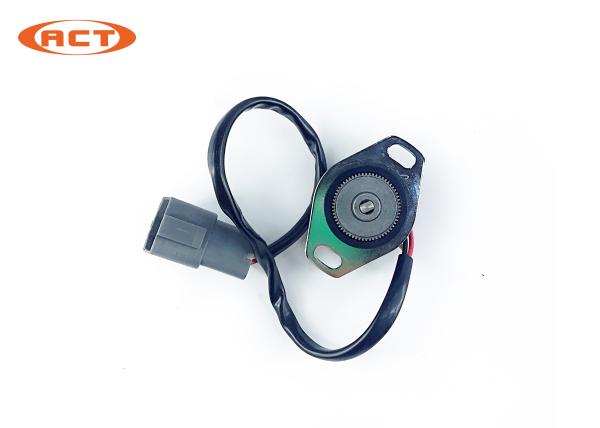 PC200-5 7861-92-4130 Fitting Sensor Komatsu Excavator Machinery Parts High