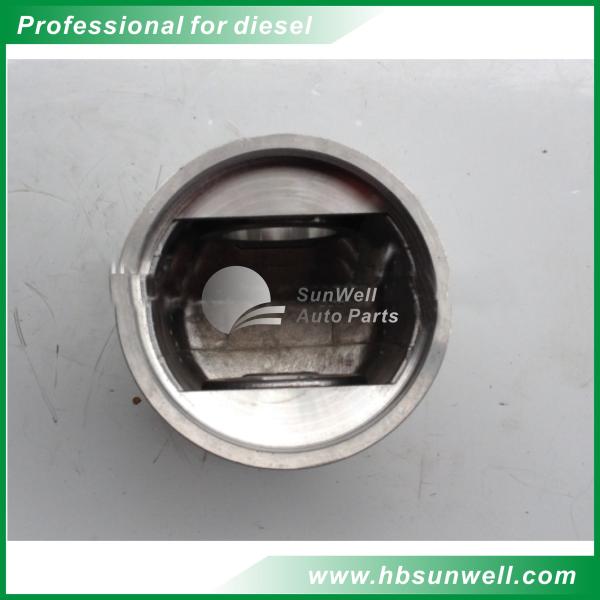 Original/Aftermarket High quality Komatsu NH220 diesel engine parts Piston 6620