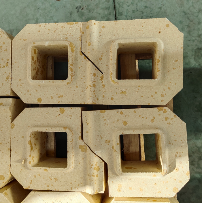 Silica Mine Alumina Silicate Refractory Brick with High CrO Content and Customized Size
