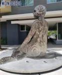 Outdoor Stainless Steel Garden Sculptures 165cm Sitting Women Shape